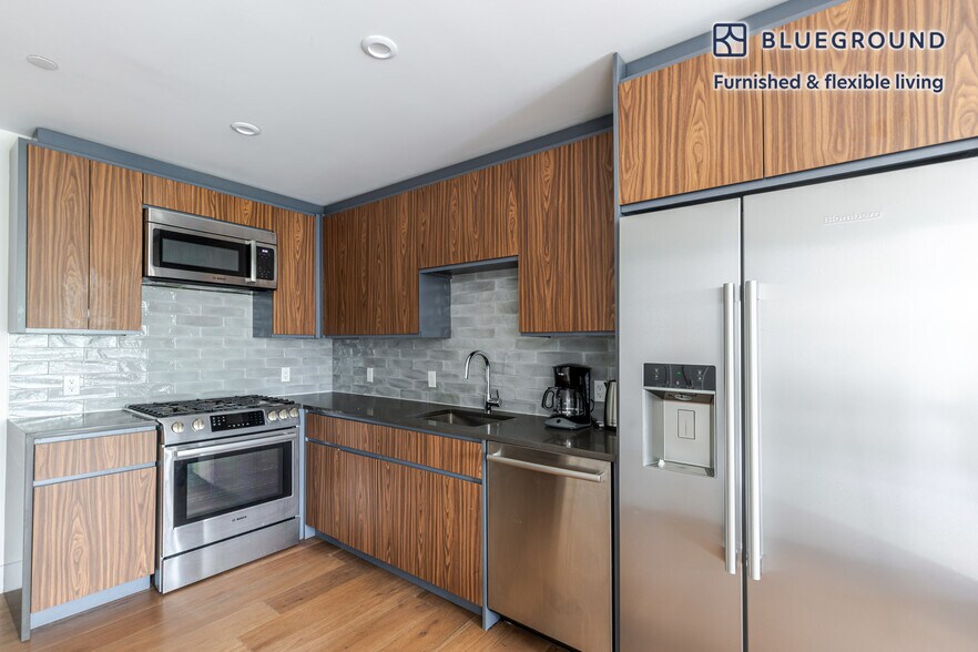 Building Photo - 325 Lafayette Ave