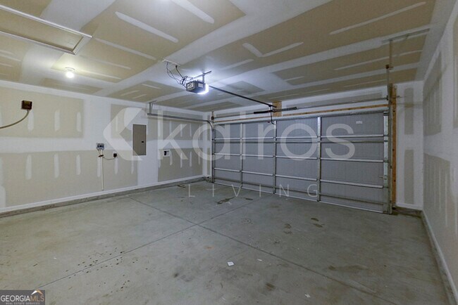 Building Photo - 113 Ebenezer Blf Wy