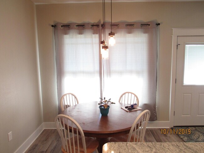 Building Photo - 3956 Painter Branch Rd