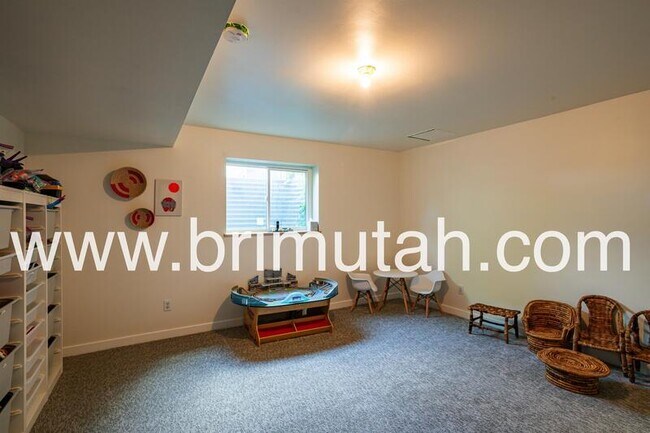 Building Photo - 11412 Autumn Hill Dr
