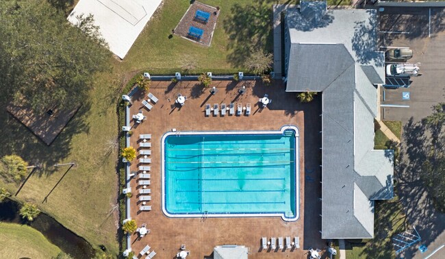 Building Photo - 9727 Cypress Shadow Ave