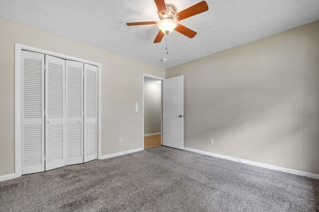 Building Photo - 2507 Waldemar Ln