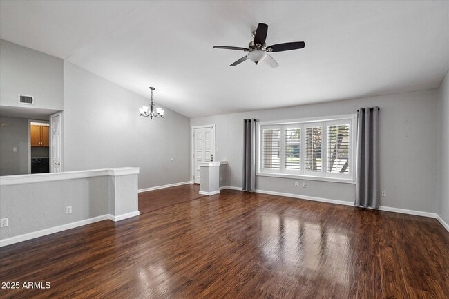 Building Photo - 6822 E Kelton Ln
