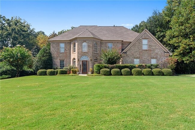 Primary Photo - 5615 Habersham Valley
