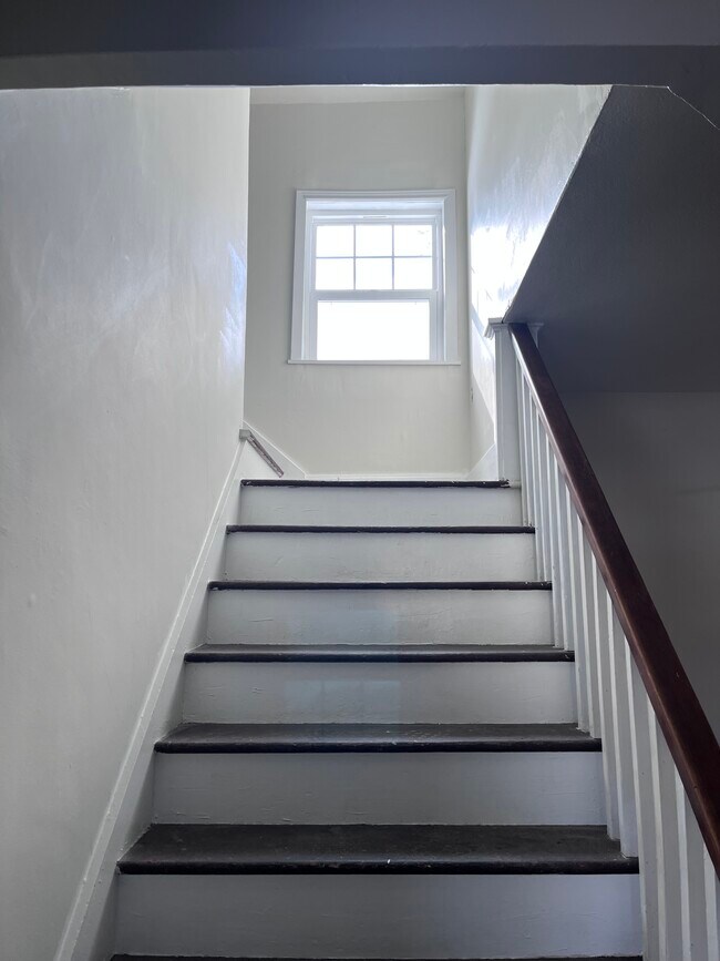 stairs - 108 Linden Ave