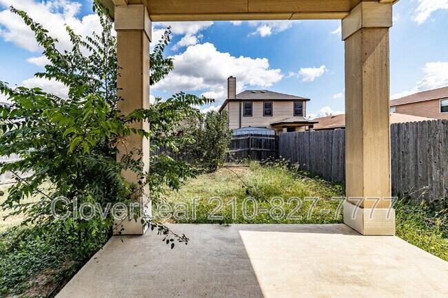Building Photo - 7422 Bluebonnet Bay