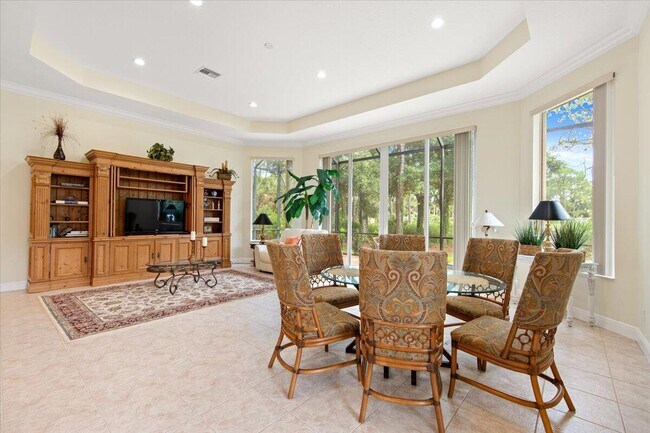 Building Photo - 9301 Briarcliff Trace