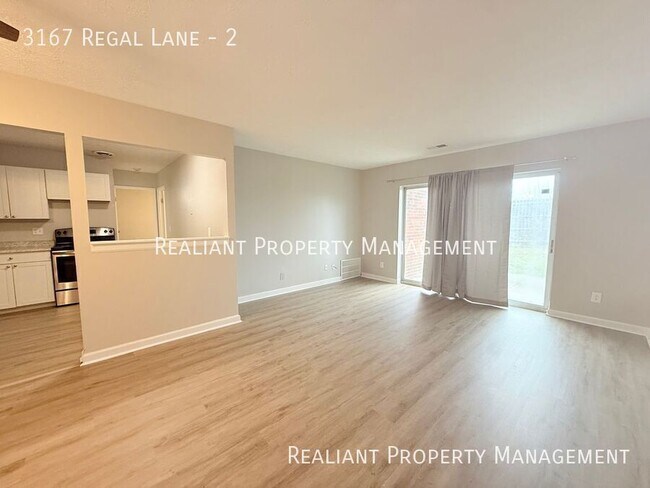 Building Photo - 3167 Regal Ln