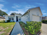 Building Photo - 1625 Hudderfield Cir E