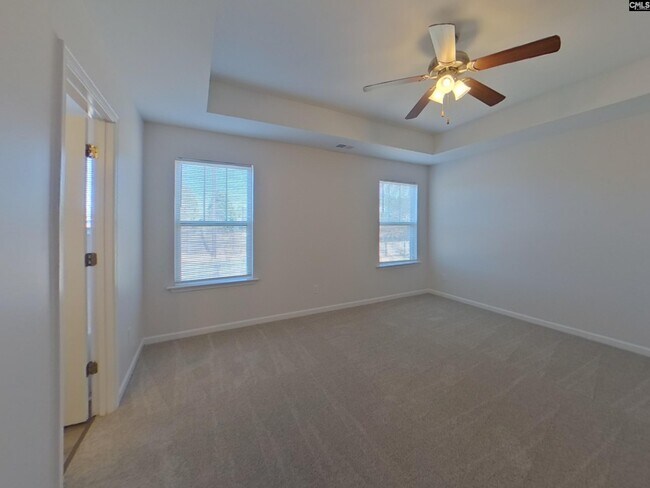 Building Photo - 129 Hillock Ct