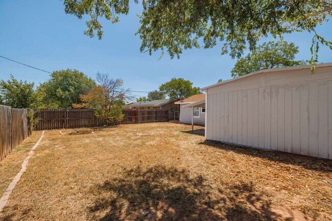 Building Photo - For Lease