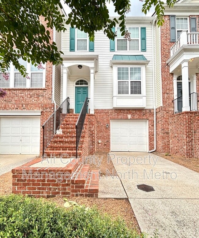 Building Photo - 1033 Thornborough Dr