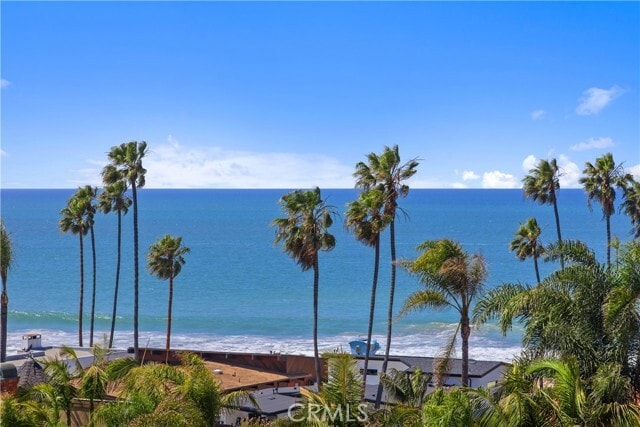 Building Photo - 504 Avenida La Costa