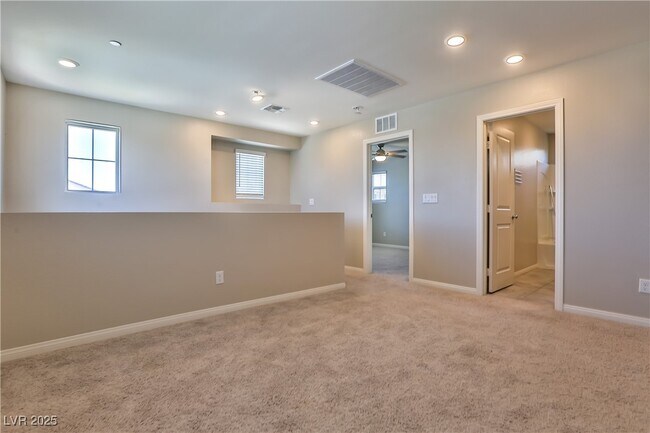 Building Photo - 2465 Bellinzona Pl