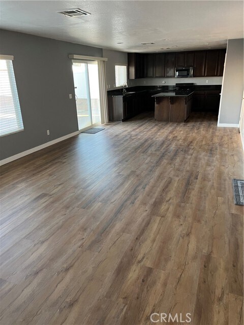 Building Photo - 14465 Gila Bend Ct