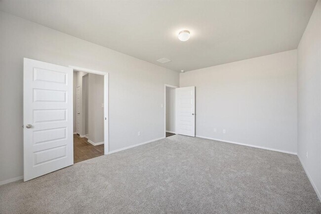 Building Photo - 2610 Derwent Dr