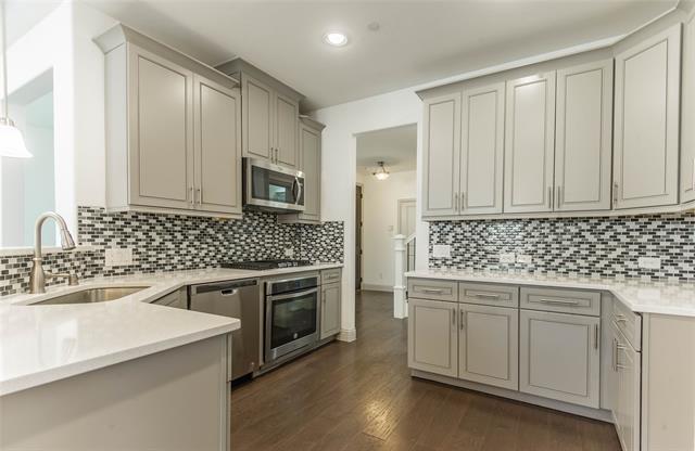 Building Photo - 6308 Hermosa Dr