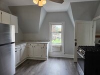 Building Photo - 14 Lincoln Pkwy