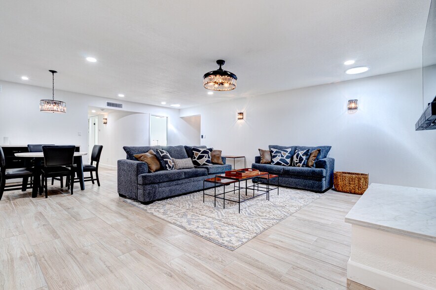 Building Photo - 6110 N 13th St