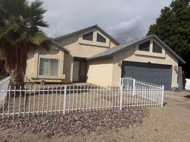 Building Photo - 1122 N 87th St