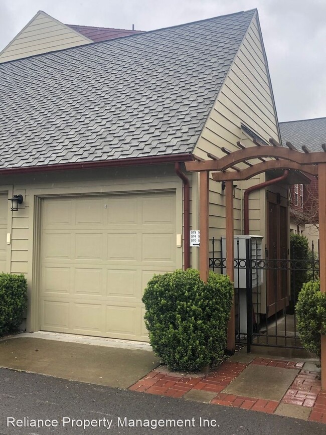 Building Photo - Stunning Tri-Level Condo with Open Concept Layout, Loft, and Private Patio!