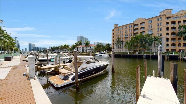 Building Photo - 2950 NE 188th St