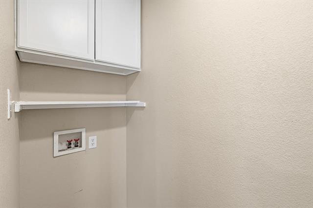 Building Photo - 7733 Liz Ln