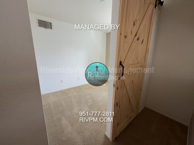 Building Photo - 3964 Polk St