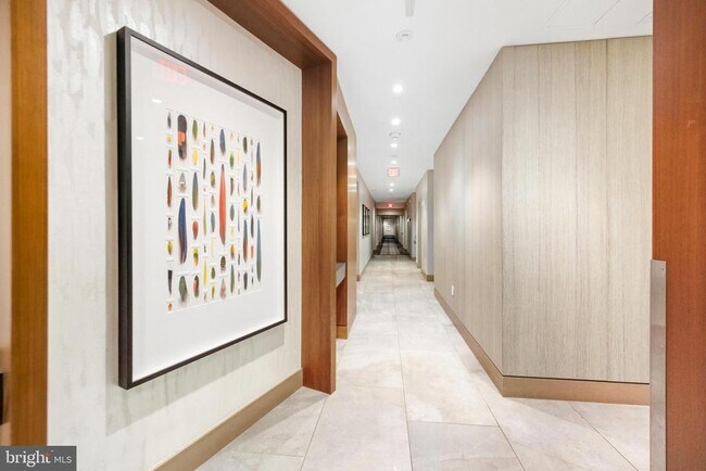 Building Photo - 145 Riverhaven Dr