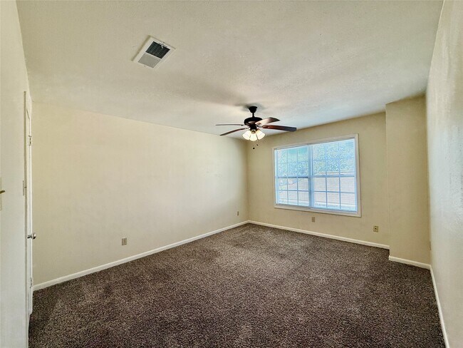 Building Photo - 10718 Nobility Dr
