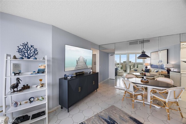 Building Photo - 58 N Collier Blvd