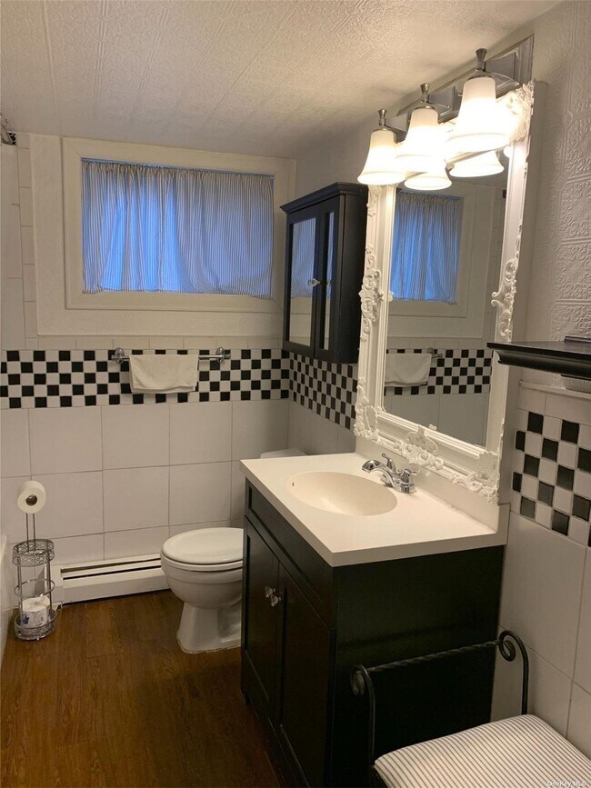 Building Photo - 1086 Jackson Ave