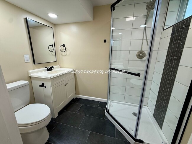Building Photo - Beautiful 3 Bedroom Home in Lee's Summit