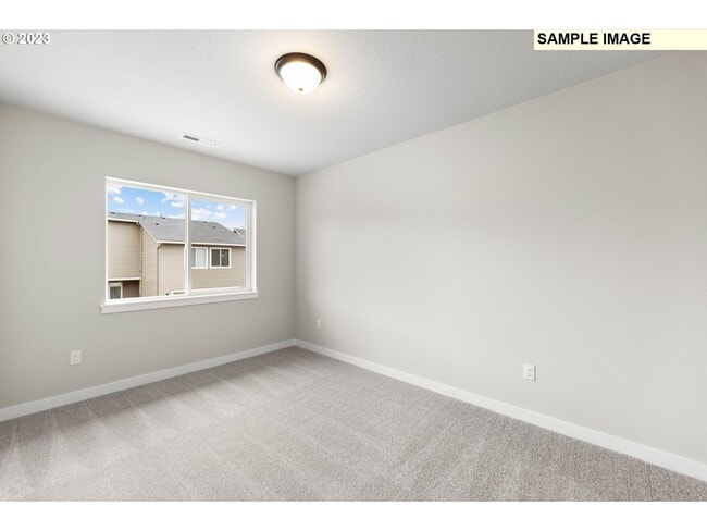Building Photo - 18426 NE 46th Pl