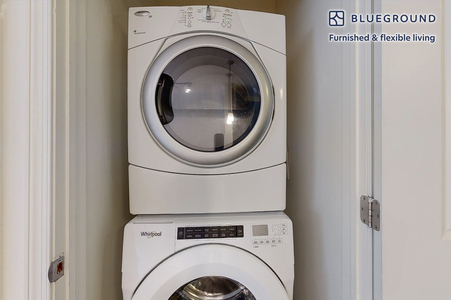 Building Photo - 80 N Central Ave