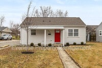 Building Photo - 1609 N Outer Dr