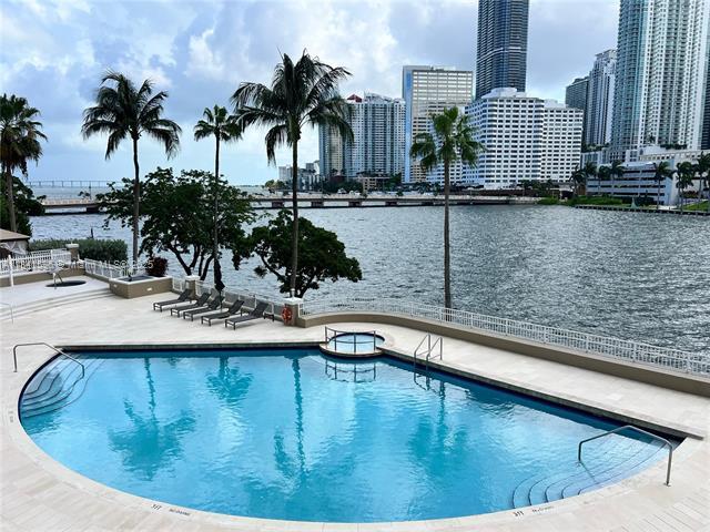 Building Photo - 701 Brickell Key Blvd