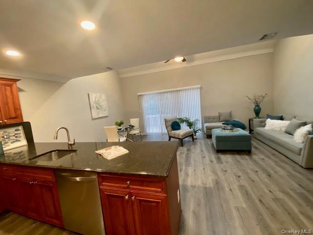 Building Photo - 40 Neal 40