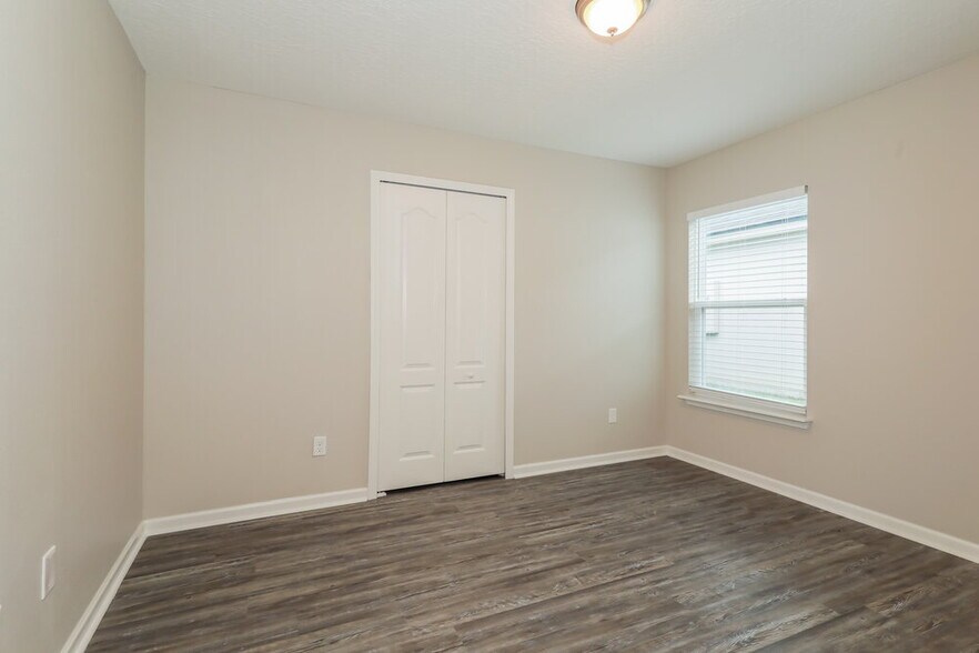 Building Photo - 4196 Great Falls Loop