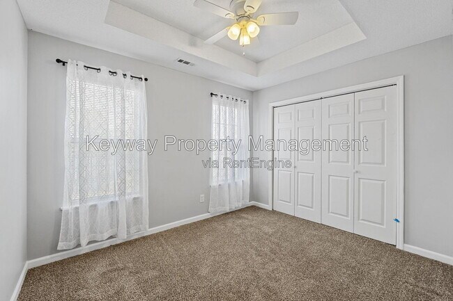 Building Photo - 18 Fowkewood Ct
