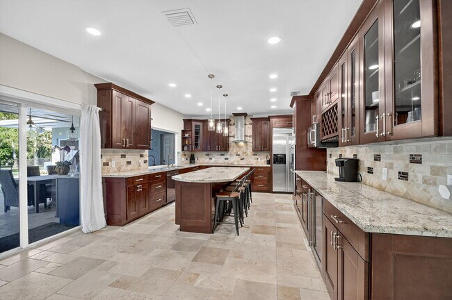 Building Photo - 13172 Doubletree Cir