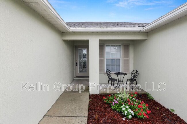 Building Photo - 3284 Sanoma Dr