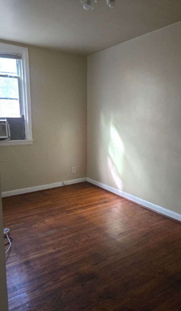 Building Photo - Spacious 4-Bedroom Home in Olney with Park...