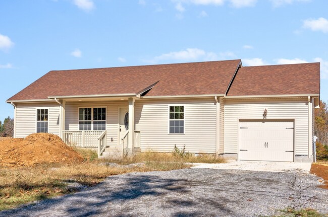 Building Photo - Beautiful Home For Rent in Country Like Setting!