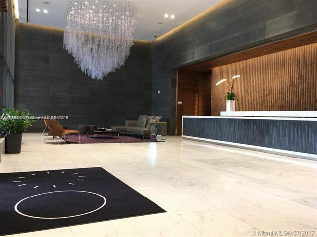 Building Photo - 88 SW 7th St