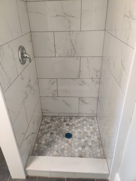 Building Photo - 37 Whitehall Rd