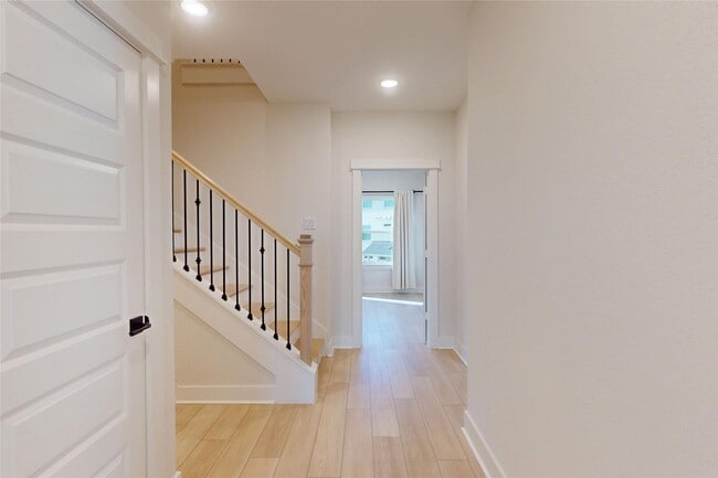 Building Photo - 3113 Somerset Levens Ln