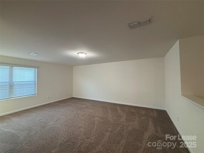 Building Photo - 1449 Harleston St