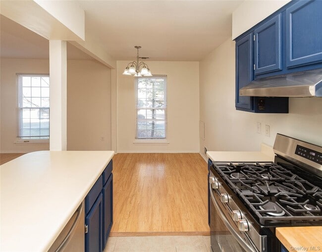 Building Photo - 29 The Rise