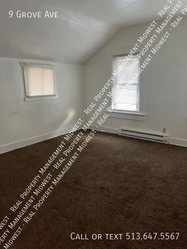 Building Photo - 9 Grove Ave